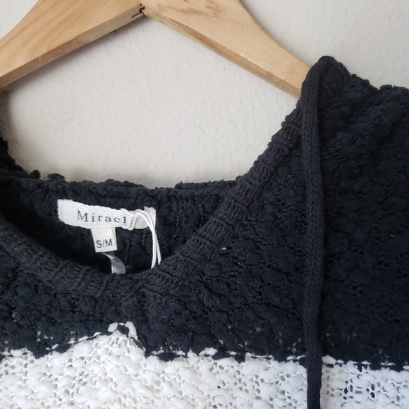 Hooded Striped High-low Knitted Pullover Sweater - Picture 7 of 10